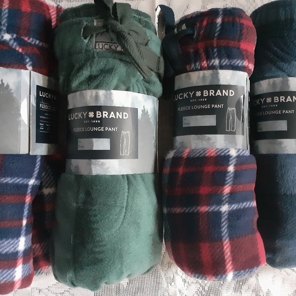 Lucky Brand Fleece Lounge Pants - Picture 9 of 10